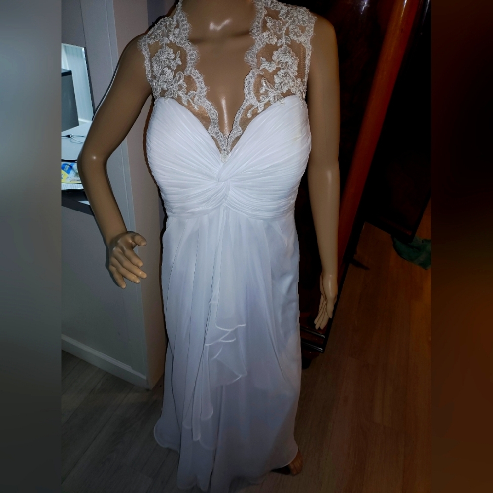 Plus size Wedding Gown